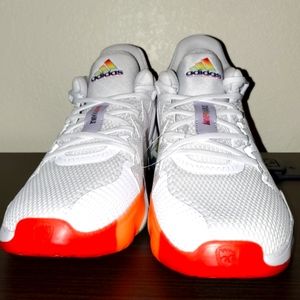 Addidas indefinable d.o.n issue 2 (Donavan Mitchell)